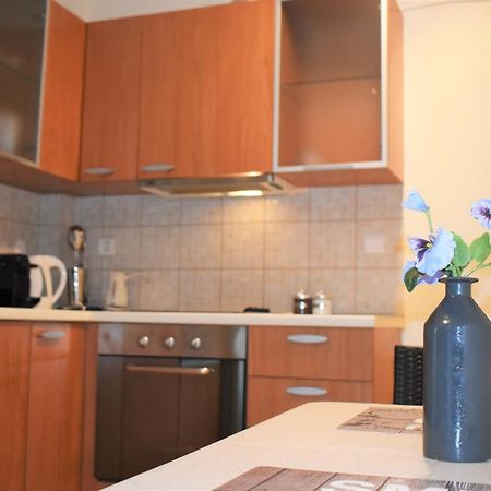 Angelina'S Lovely Home Nea Iraklitsa Экстерьер фото